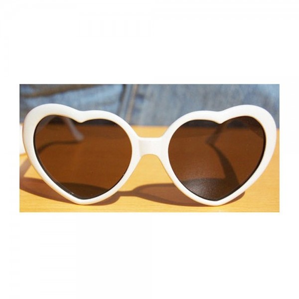 Fashion Oversized Heart Shaped Sunglasses Eyeglasses