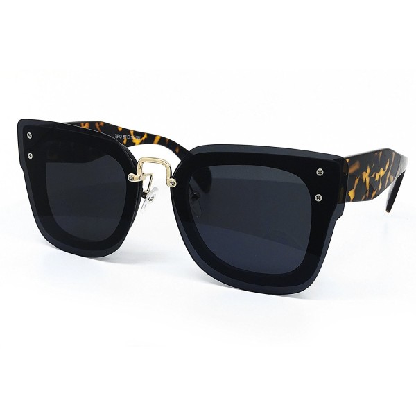 O2 Eyewear Oversize Oversized Sunglasses